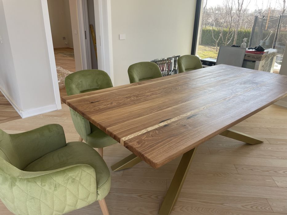 Masa cu blat din lemn masiv