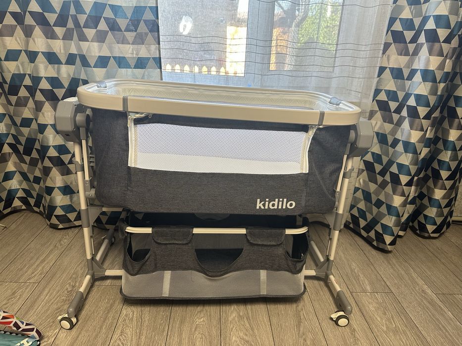 Манеж - кровать для младенцев Kidilo