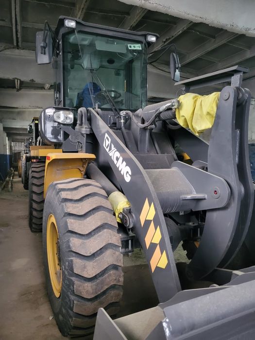 Услуги фронтального погрузчика