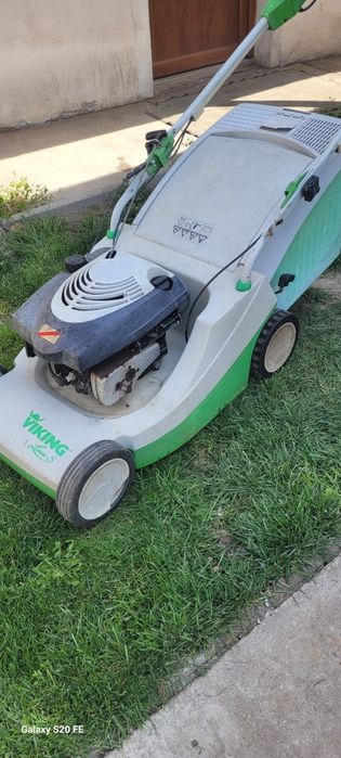 Masina de tuns iarba Viking 505