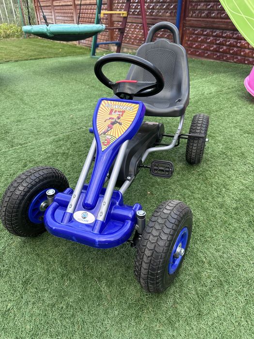 Vand kart cu pedale pentru copii