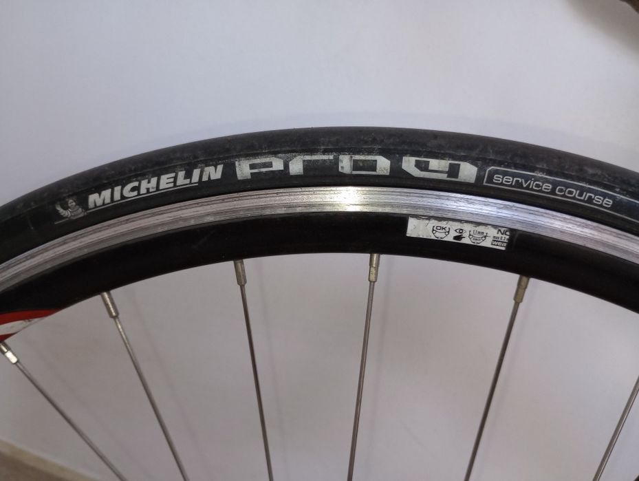 Vând cursiera Retro