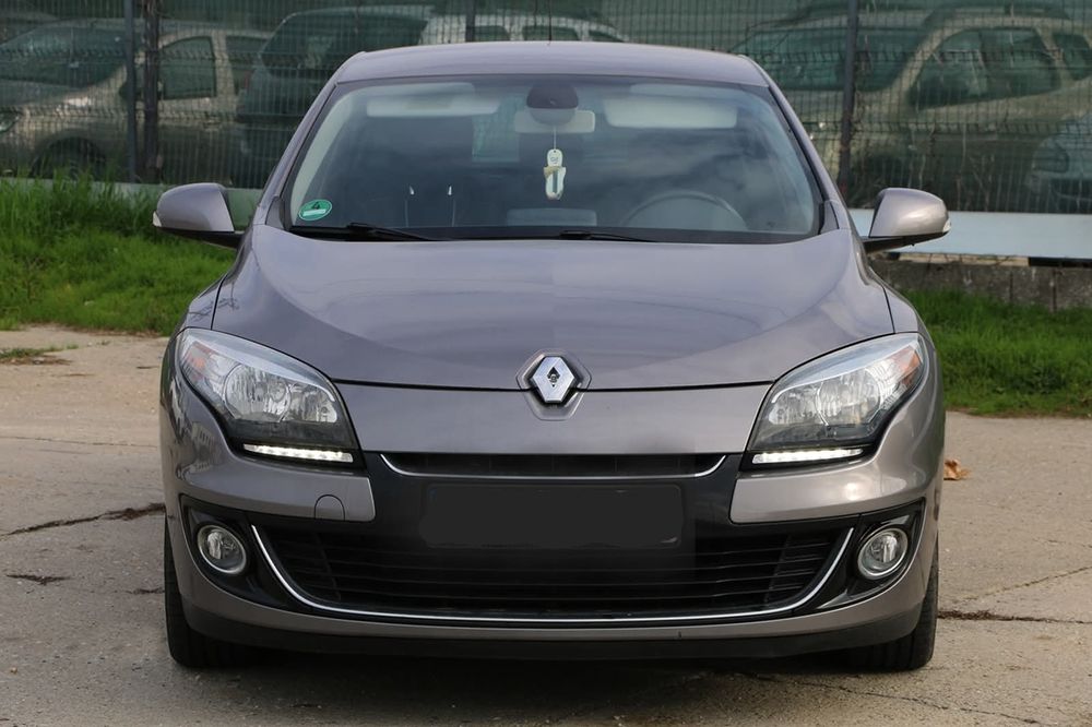 Inchiriei auto / rent a car