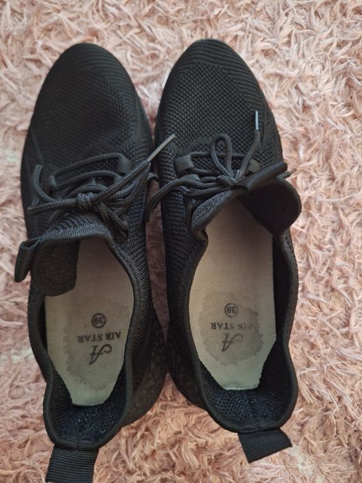 Дамски маратонки