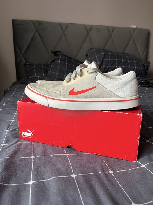 Обувки на NIKE SB