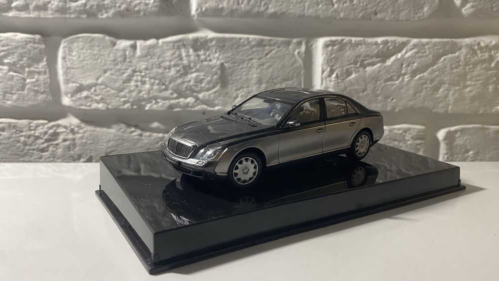 Масштабная модель 1/43 Maybach