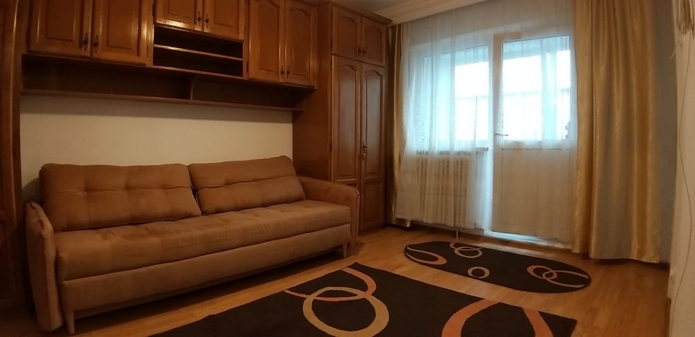 De vânzare garsoniera lângă liceul PEDAGOCIC