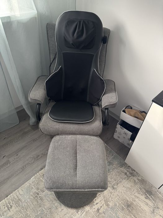 Fotoliu relaxare + aparat masaj spate și gât