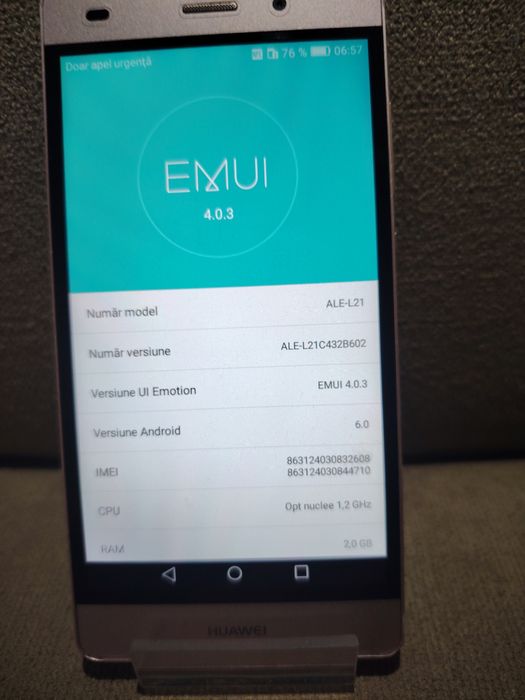 Huawei P8 Lite Gold si Negru