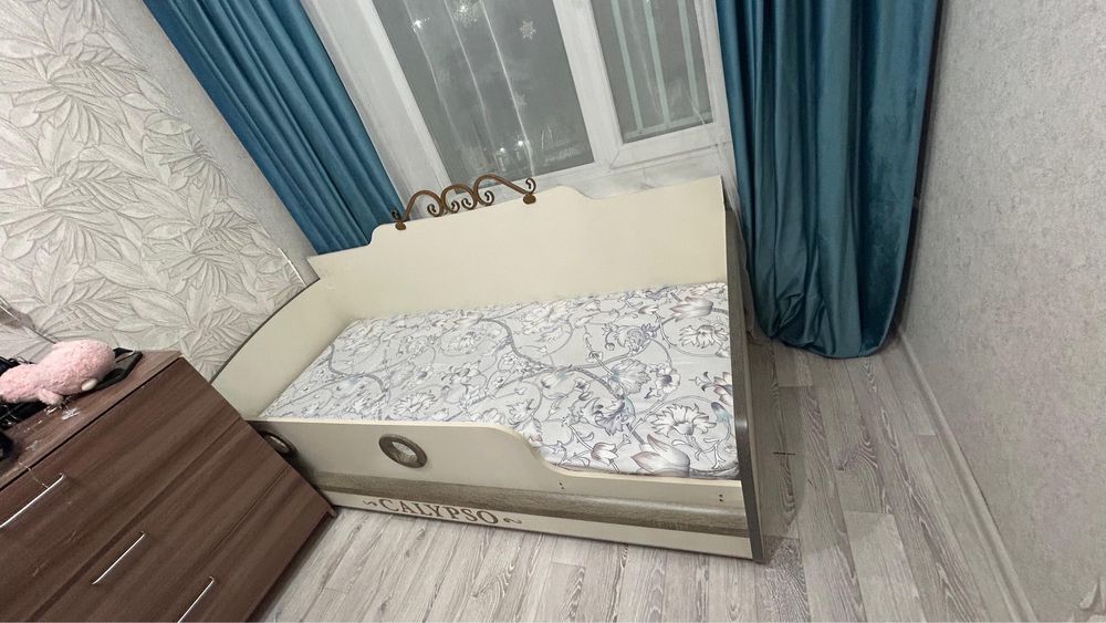 Детский кровать с матрасом