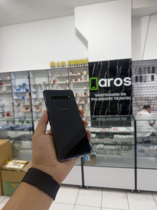 Samsung S10 5g срочни сотилади