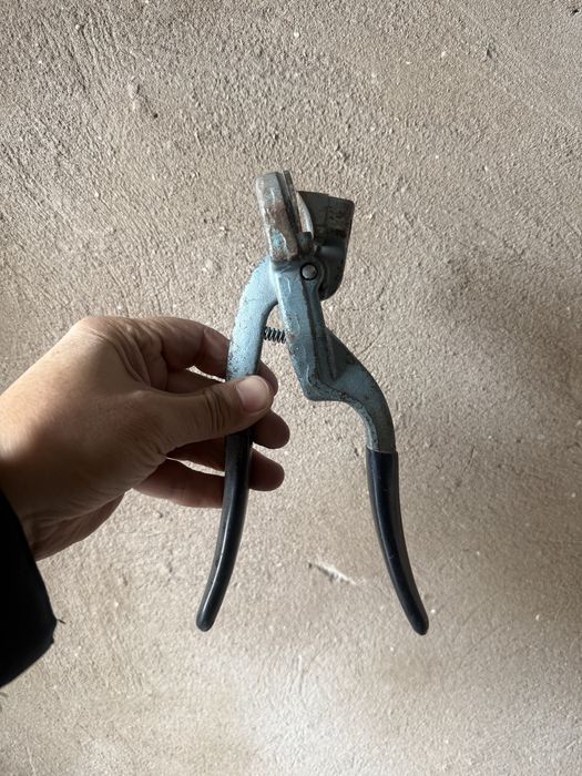 Ножницы для молдинга или профиля