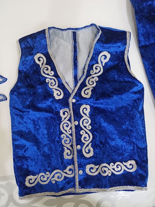 Продам национальную одежду