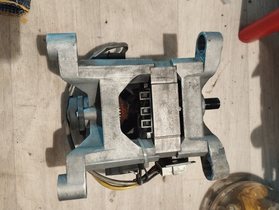 электродвигатель модель Welling HXGP1L.51, для стиральной машины