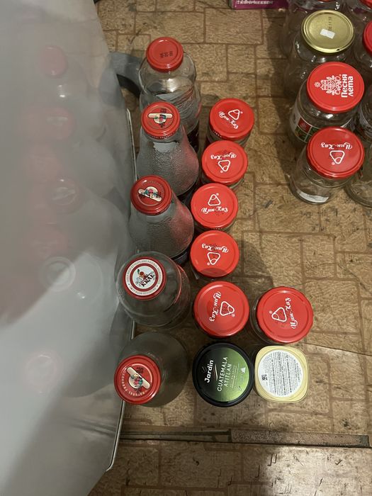 Банки продам