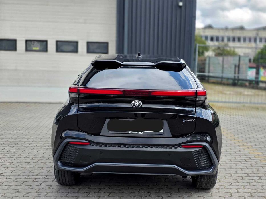TOYOTA C-HR 2025 — imagine 2