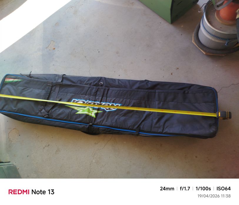 Твърд сак за ски и сноуборд