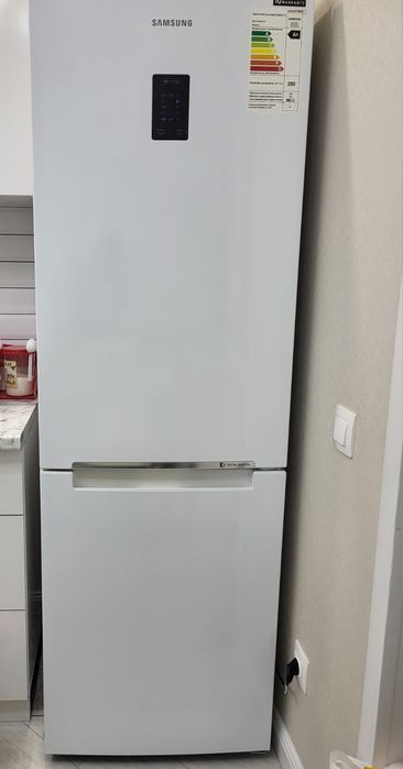 Холодильник Самсунг