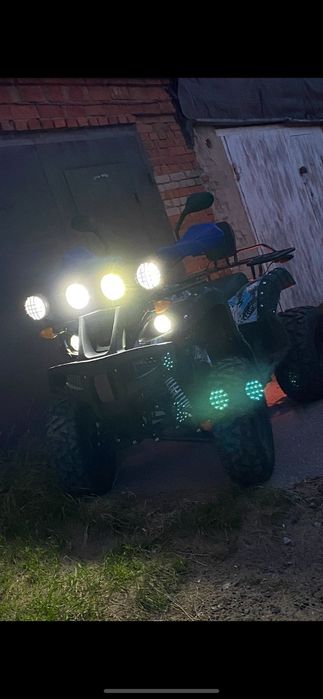Квадроцикл в идеальном состоянии БУ
