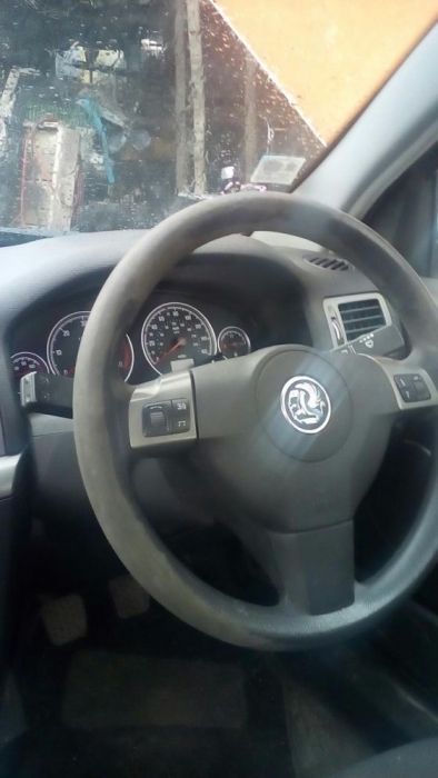 Опел вектра С комби opel vectra 07г. 1.9cdti само на части 6 скорости