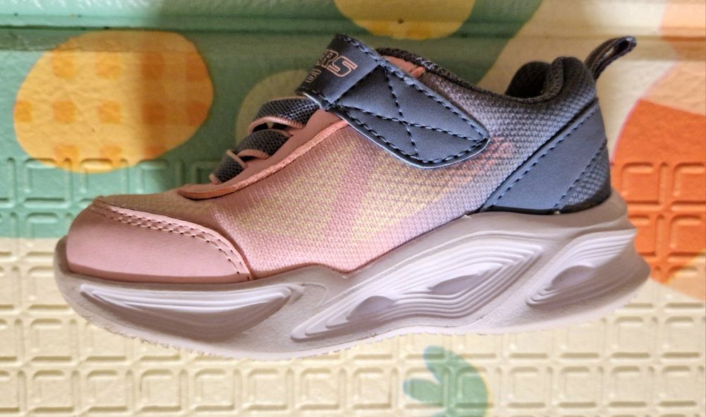 Светещи маратонки Skechers S-Lights, размер 21