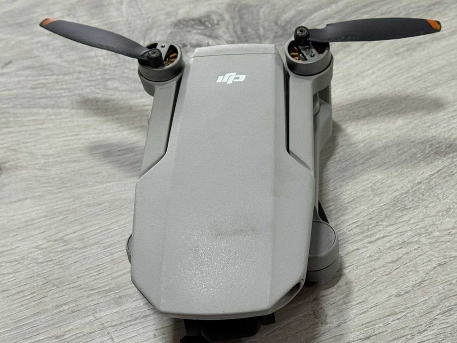 Продавам DJI Mini 2