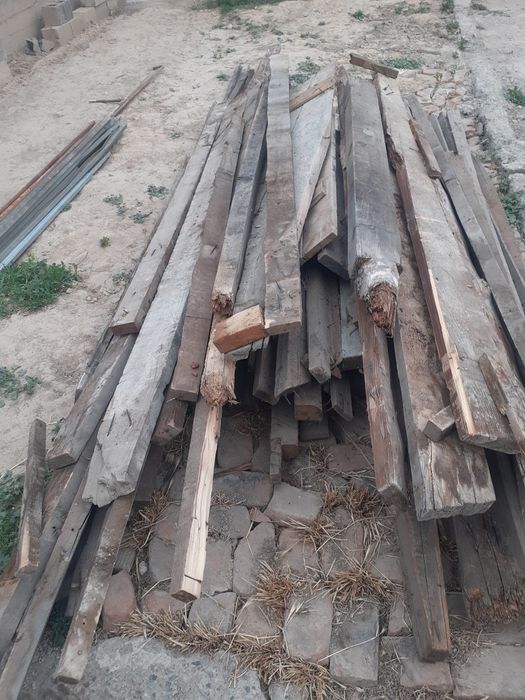 Балки , подшиферные рейки.