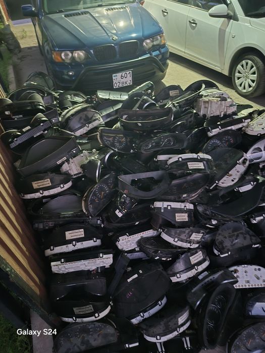 Щиток приборов Mercedes оптом