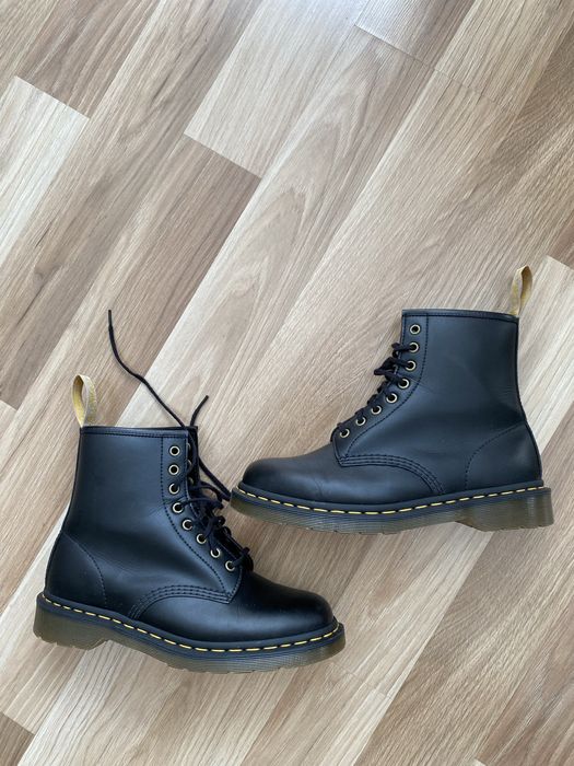 Dr. Martens Боти с връзки “1460” в Черно