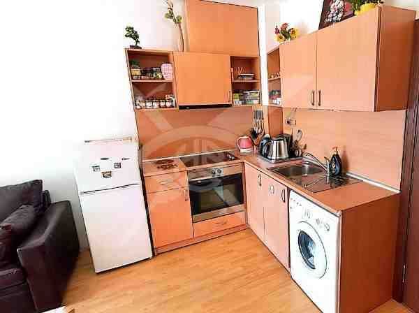 Продава се Двустаен апартамент в Свети Влас - 65 кв.м за 538 €/кв.м - Снимка #2