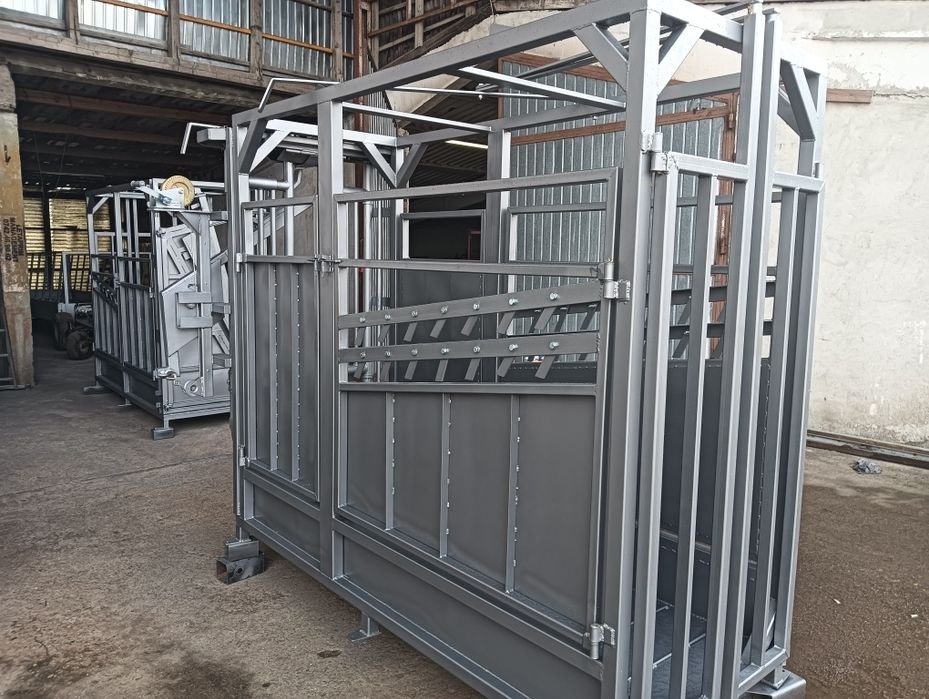 Stand contenție vaci.Cel mai ieftin din țară!!