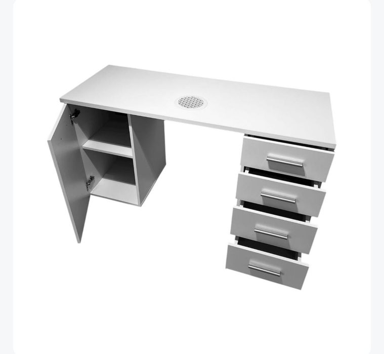 Birou de Manichiura cu Aspirator inclus.