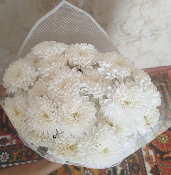 Продам букет хризантем