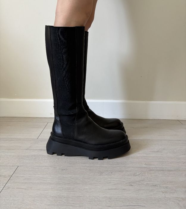 Продаю Батфорты ZARA