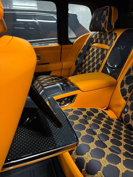 Rolls Royce Cullinan Black Badge 2026
Gucci seats

2026 model

Sotuvda