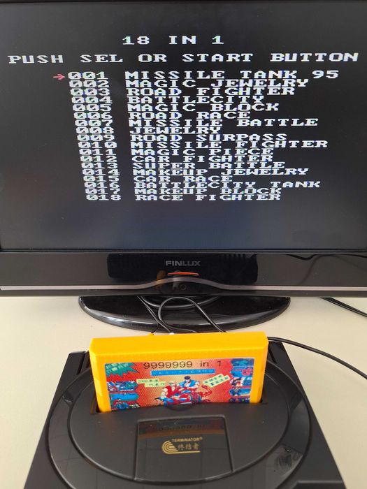 18 in 1, caseta discheta clasica cu joc pentru consola TV