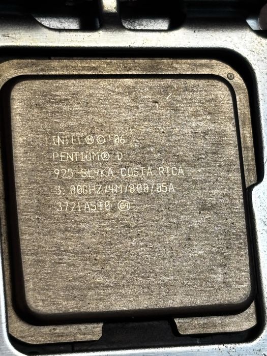 Материнская плата