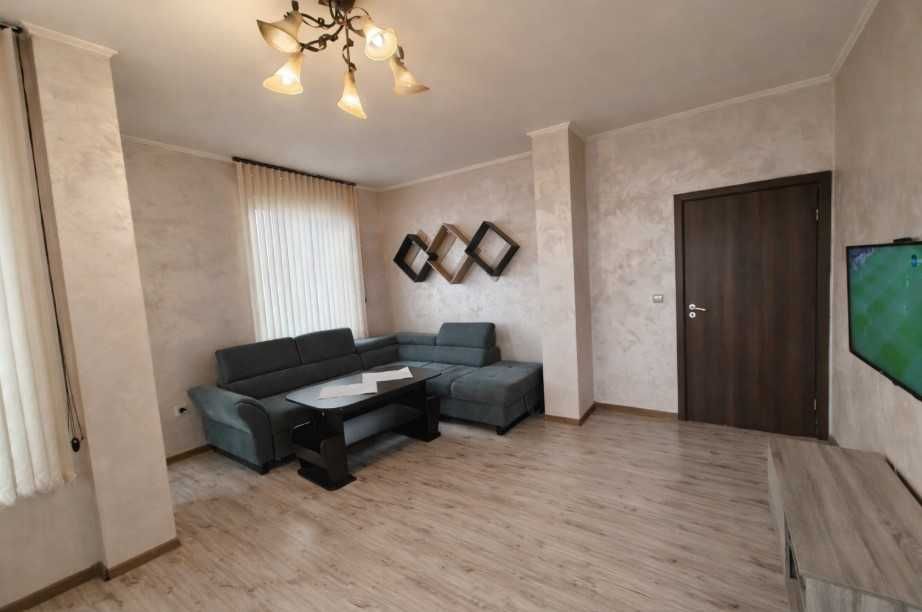 Двустаен апартамент под наем Люлин 9