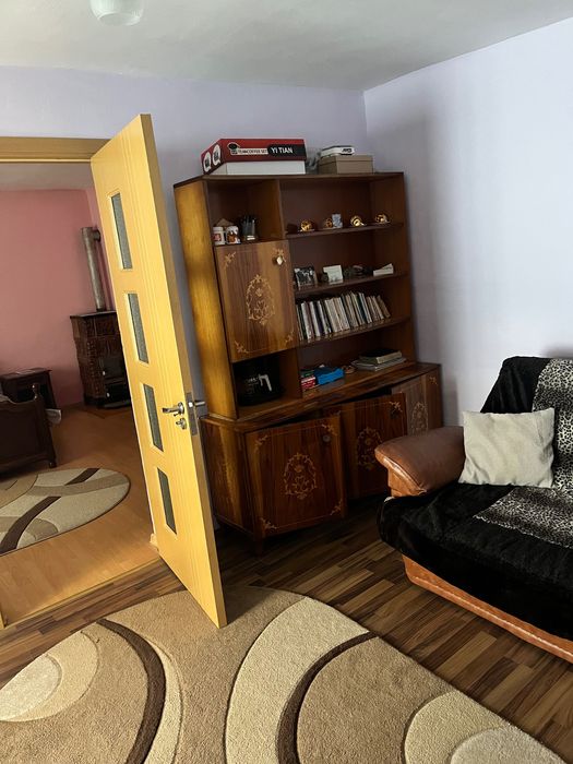 Casă de vânzare