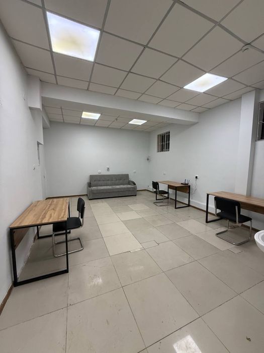 Аренда под офис 35м2 1 этаж С МЕБЕЛЬЮ 3 минут от метро Шахристан! 350$