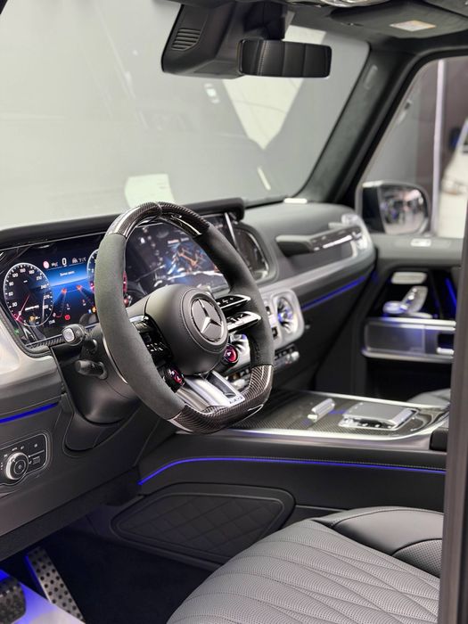 Продается новый 2026 Mercedes Benz G63 AMG + A22