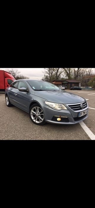VOLKSWAGEN Passat CC