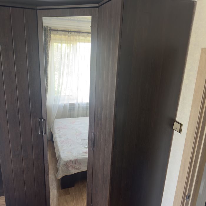Продам спальный гарнитур