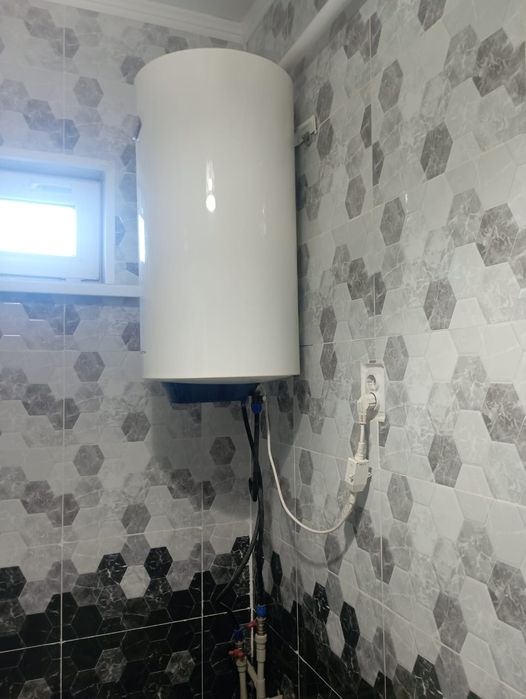 Бойлер Ariston 80 литров