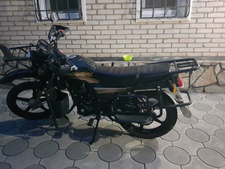 мотоцикл GSX SUZUKI 2024 г.в.