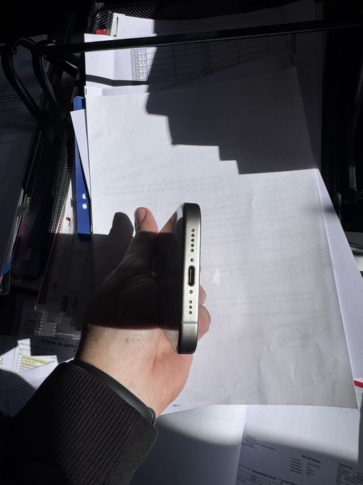 IPHONE 15 pro 512 GB