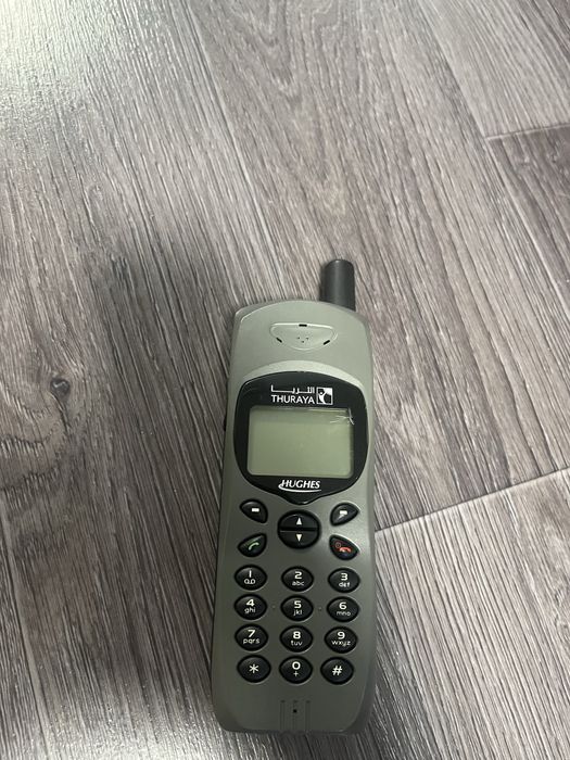 Спутниковый телефон турая