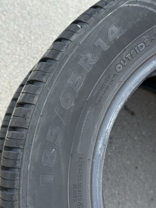 185|65 R14. Пара шин. Ikon tyres.