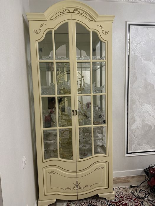 Шкаф для зала и гостиной