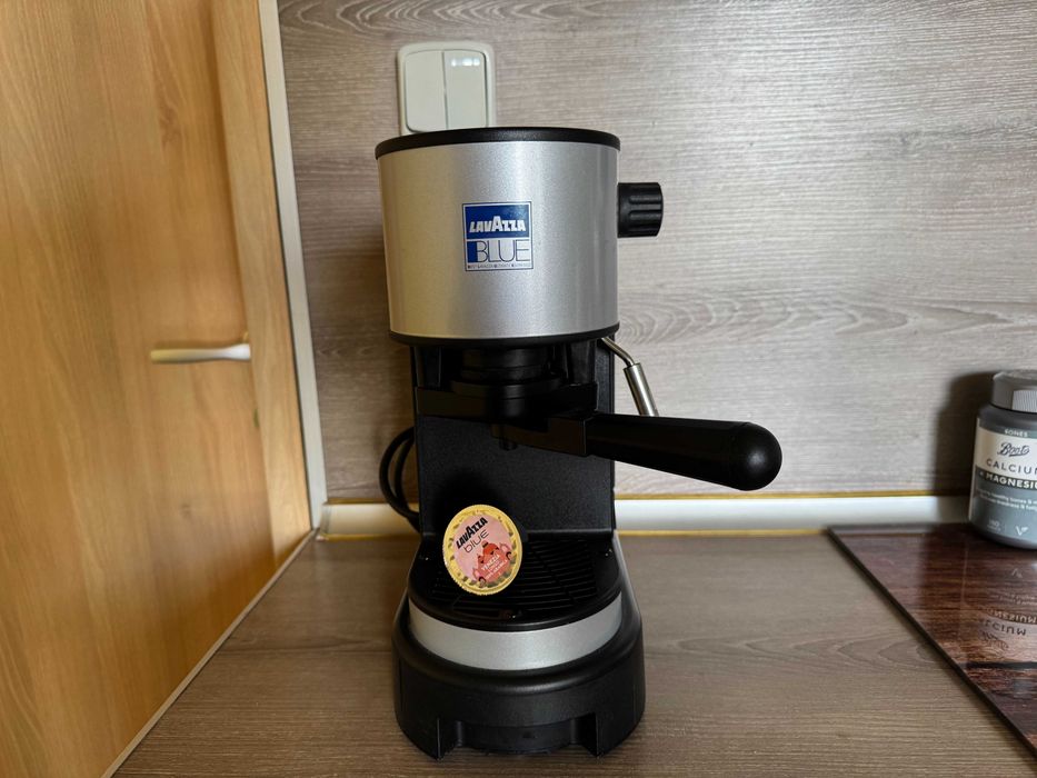 Кафемашина Lavazza Blue LB800 с капсули